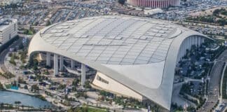 Italia sittenkin mukaan MM-kisoihin? – Trumpin lähettiläältä ponnahti ”idea” Iran vai Italia MM-kisoissa 2026 - Los Angeles Stadium